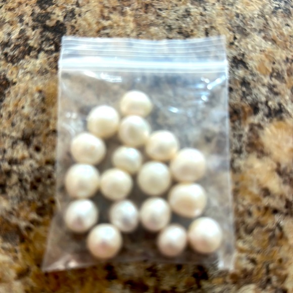 South Sea White Pearls Necklace 6-8mm - Picture 6 of 14